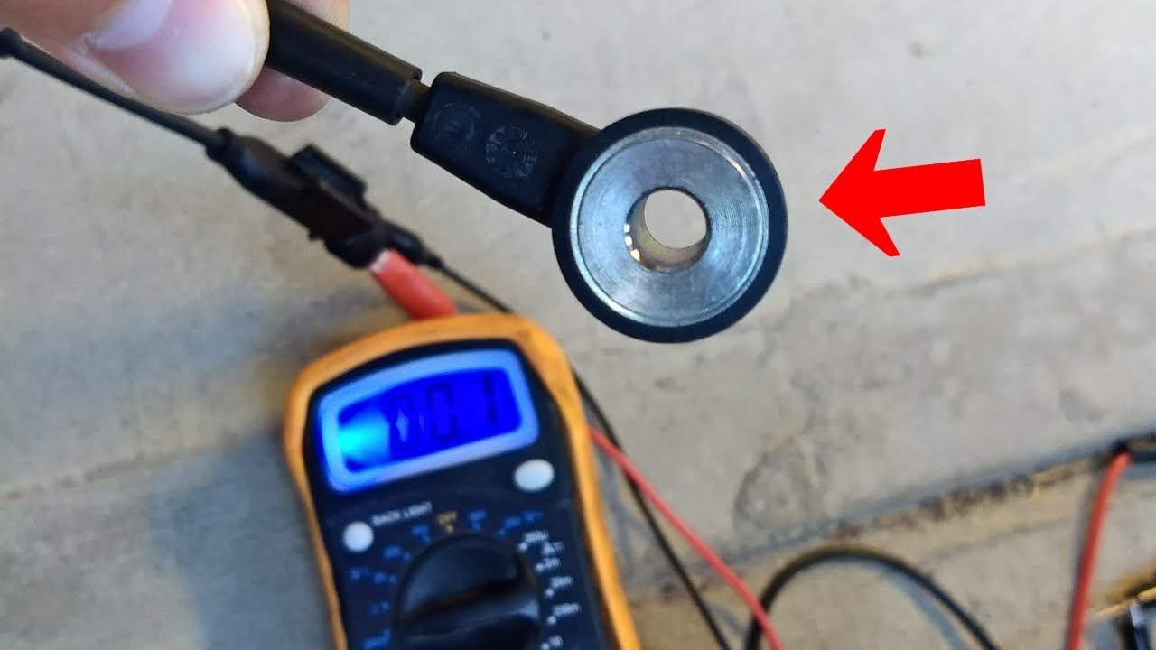 Multimeter testing knock sensor Multimeter testing knock sensor
